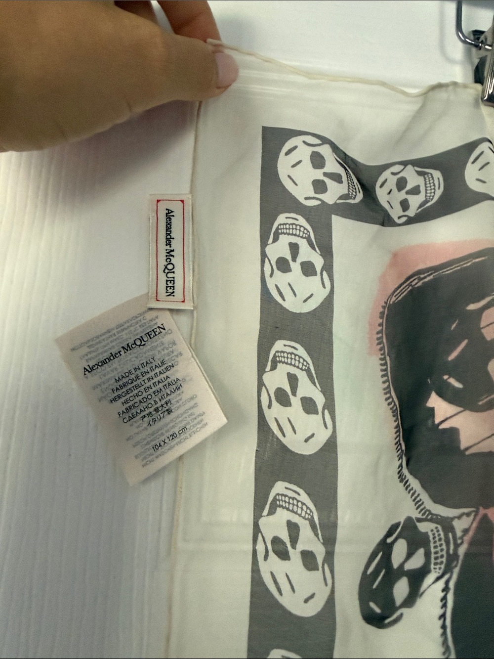 Alexander McqueenSheer Butterfly Print scarf - Picture 3 of 5